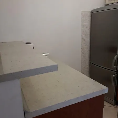 Mara I Kata Apartment *